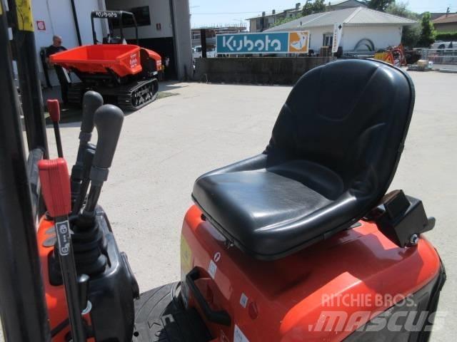 Kubota K008-5 Міні-екскаватори < 7т