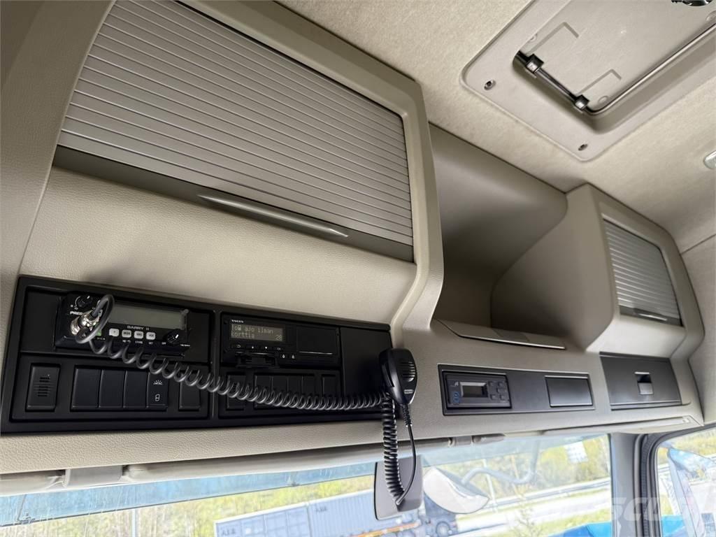 Volvo FMX 6x4 Тягачі