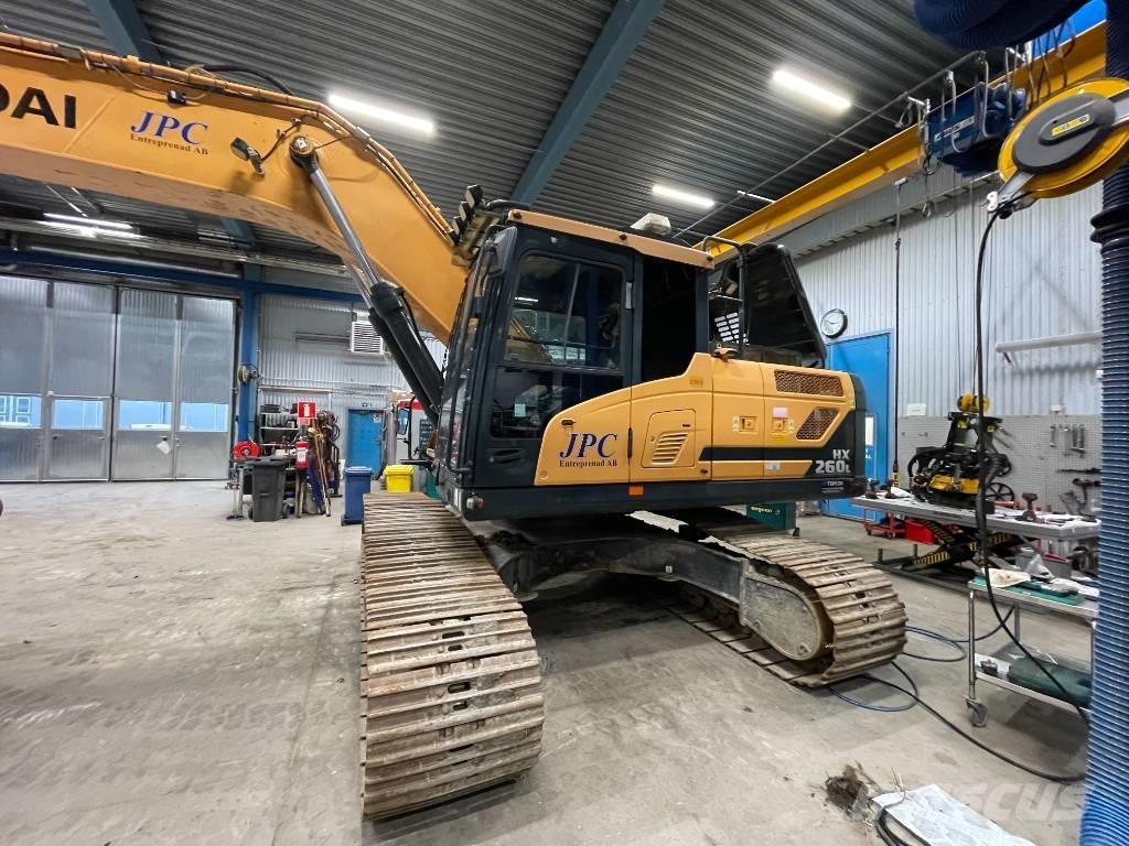 Hyundai HX 260 L Гусеничні екскаватори