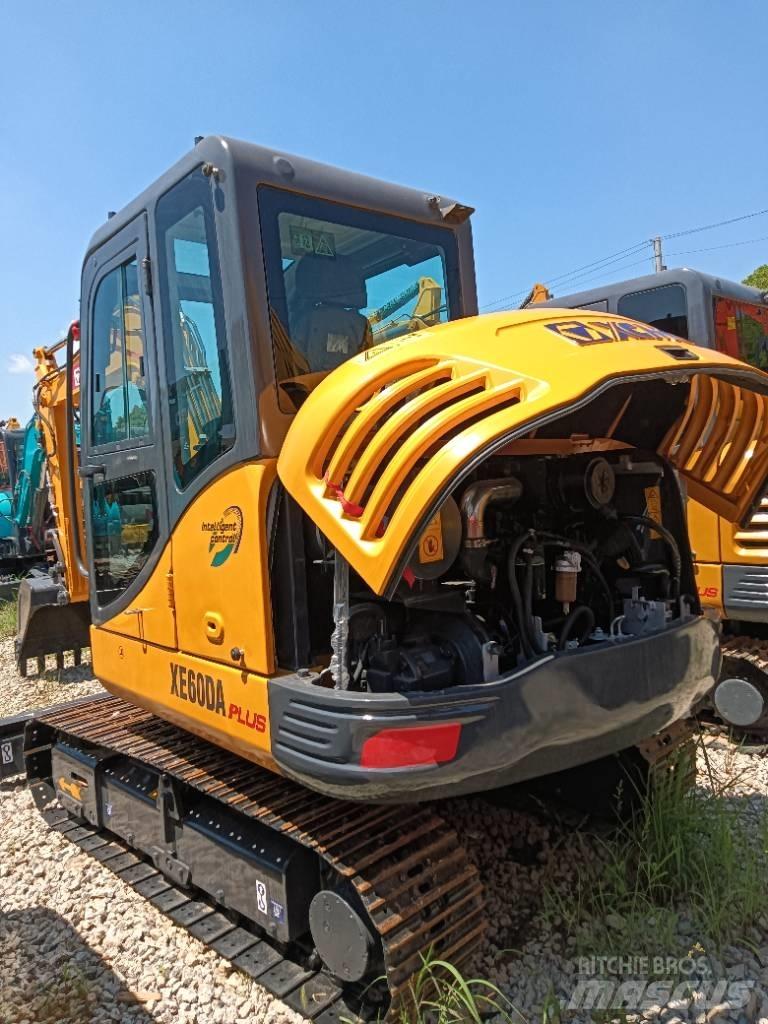 XCMG XE 60 DA Міні-екскаватори < 7т