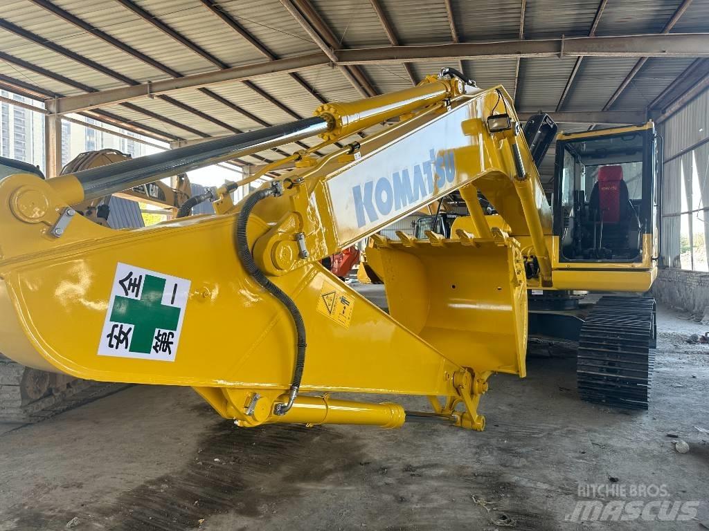 Komatsu PC 200-8 Середні екскаватори 7т. - 12т.