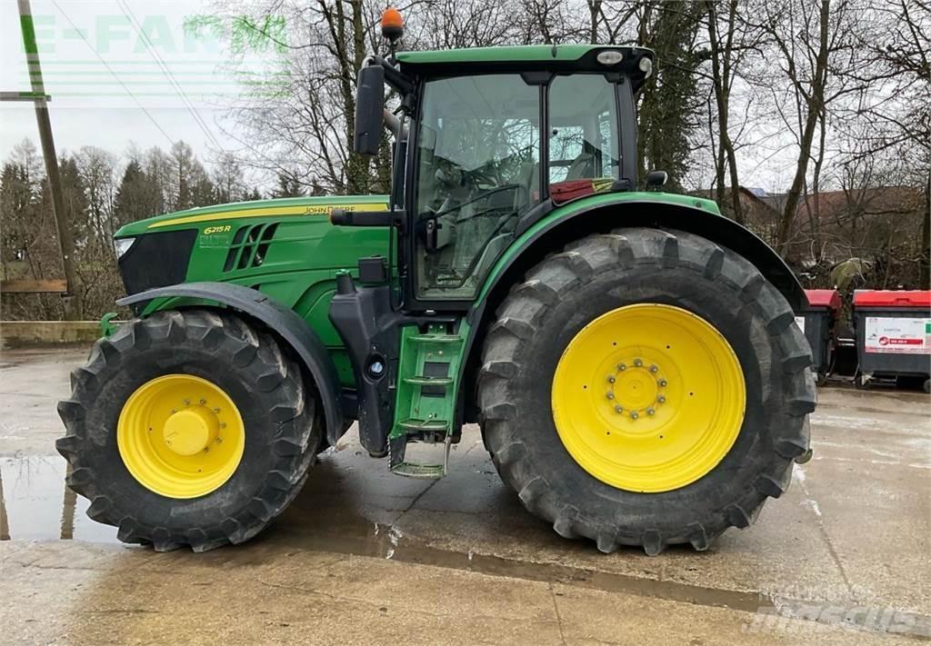 John Deere 6215R Трактори