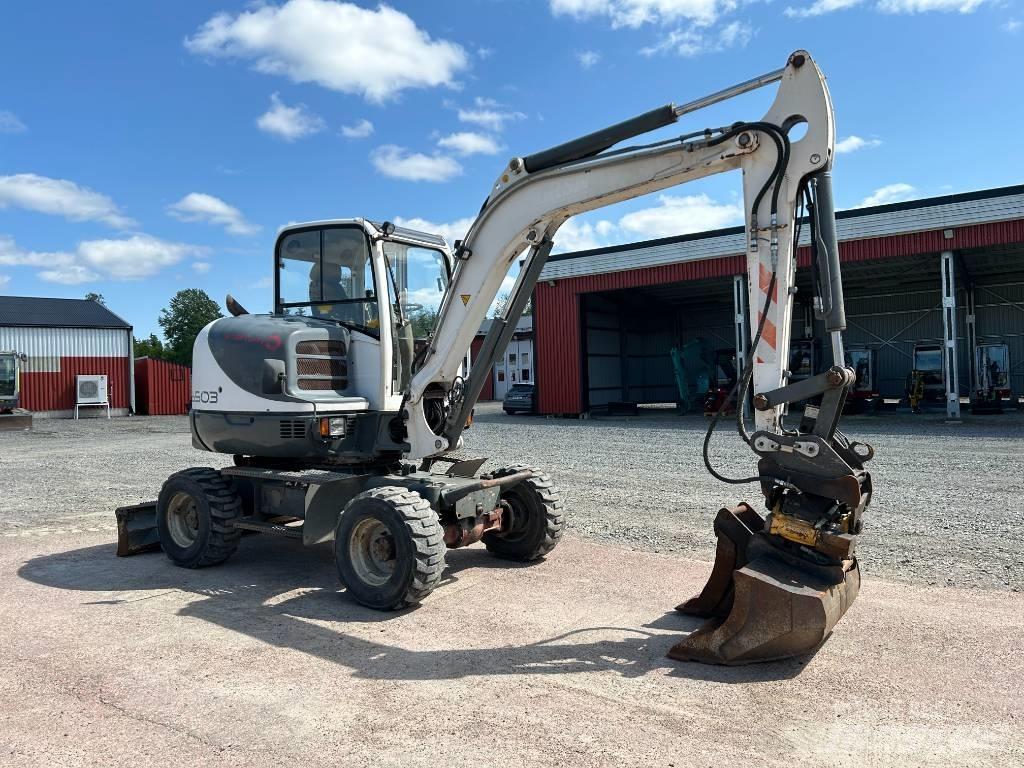 Wacker Neuson 6503 Колісні екскаватори