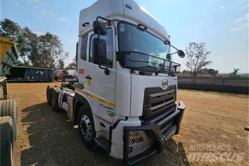 UD TRUCKS QUON Вантажівки / спеціальні