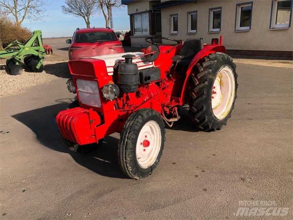 Astoa H 3000 D Трактори