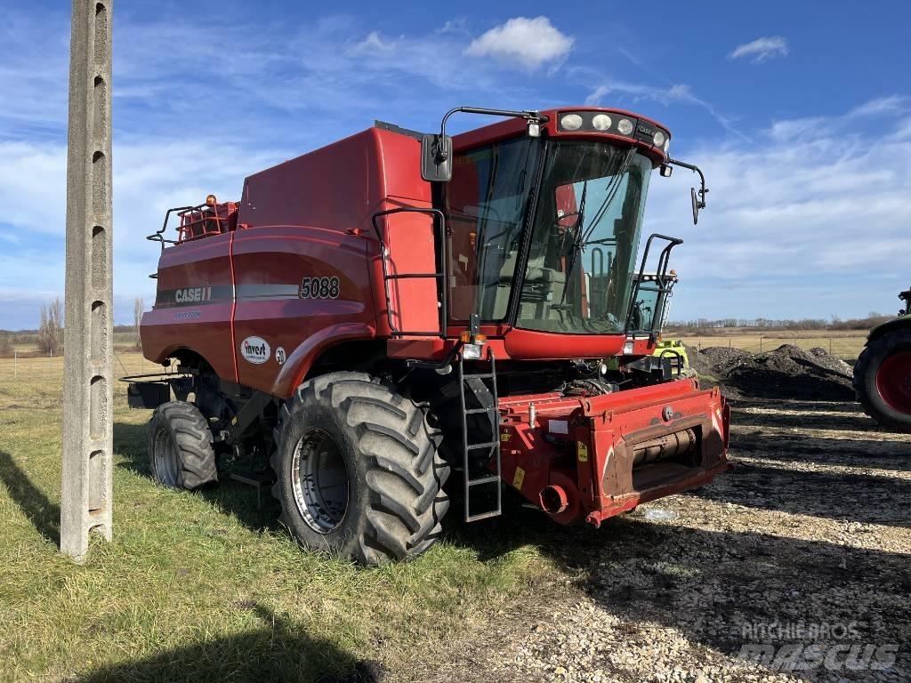 Case IH AF5088 Зернозбиральні комбайни