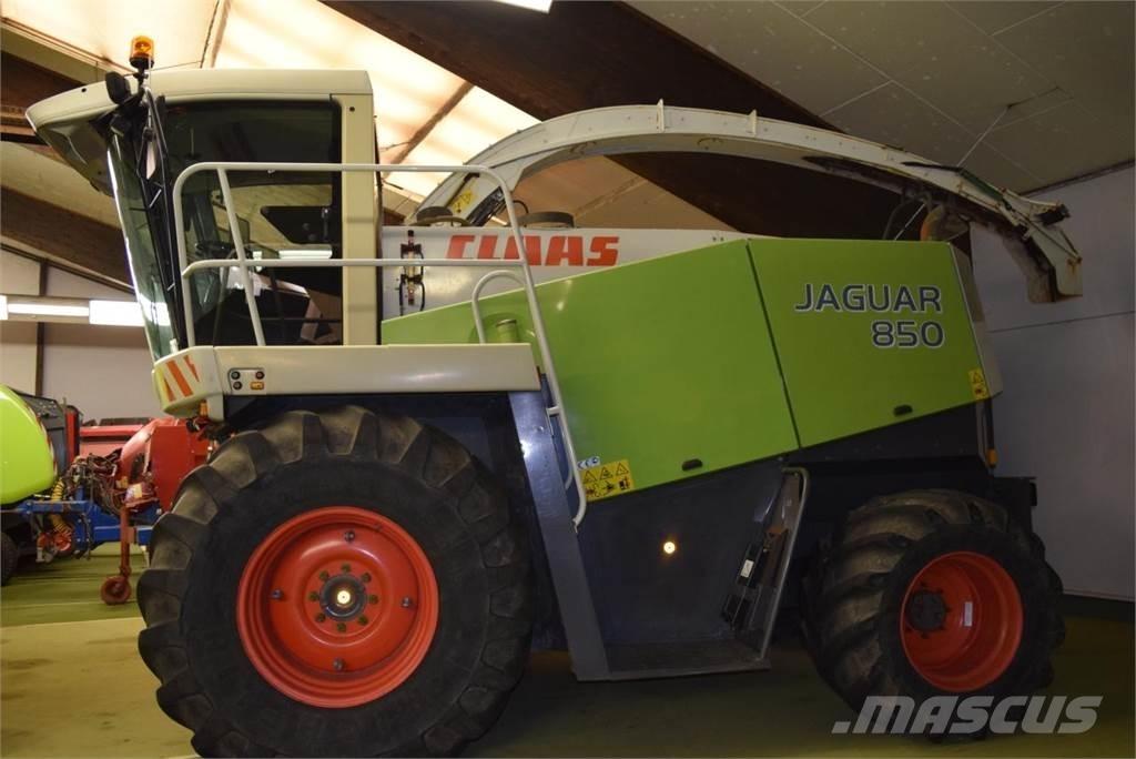 CLAAS Jaguar 850 Кормозбиральні комбайни