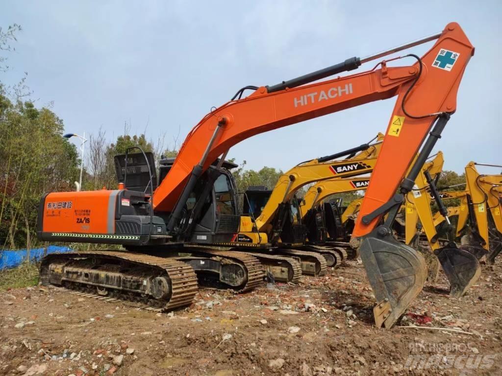 Hitachi ZX200 Гусеничні екскаватори