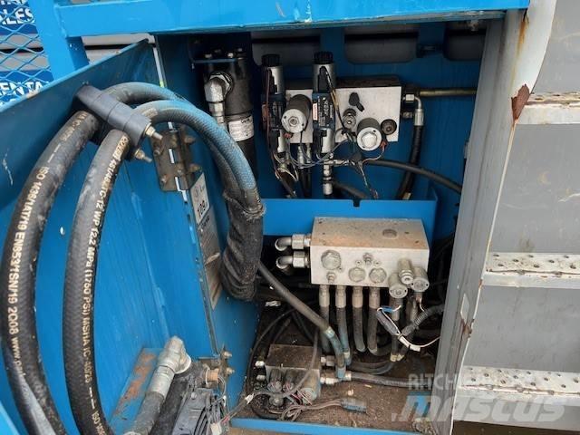 Genie GS 3390 Підйомники-ножиці