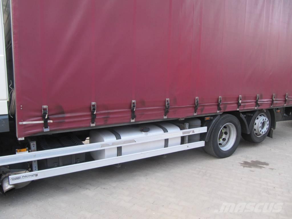 DAF XF 105 Тентовані вантажівки
