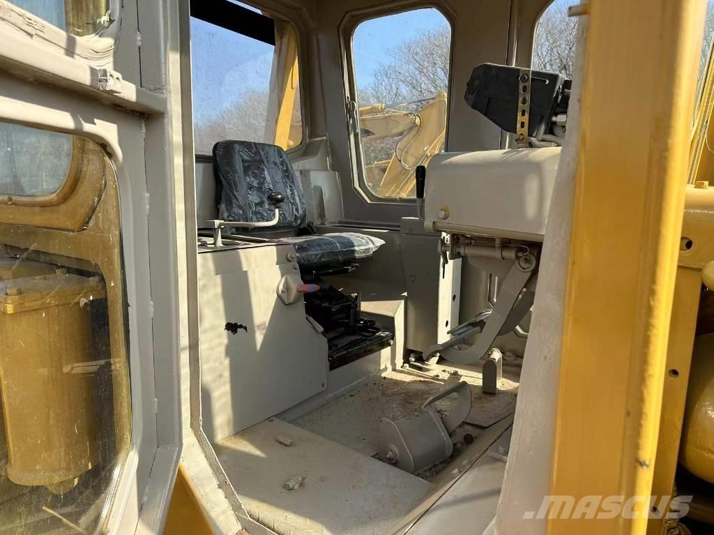 CAT D 8 K Гусеничні бульдозери