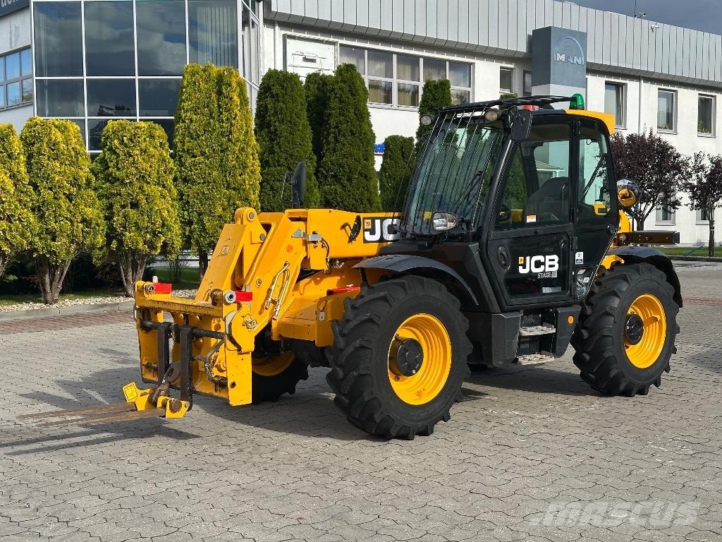 JCB 531-70 Телескопічні навантажувачі