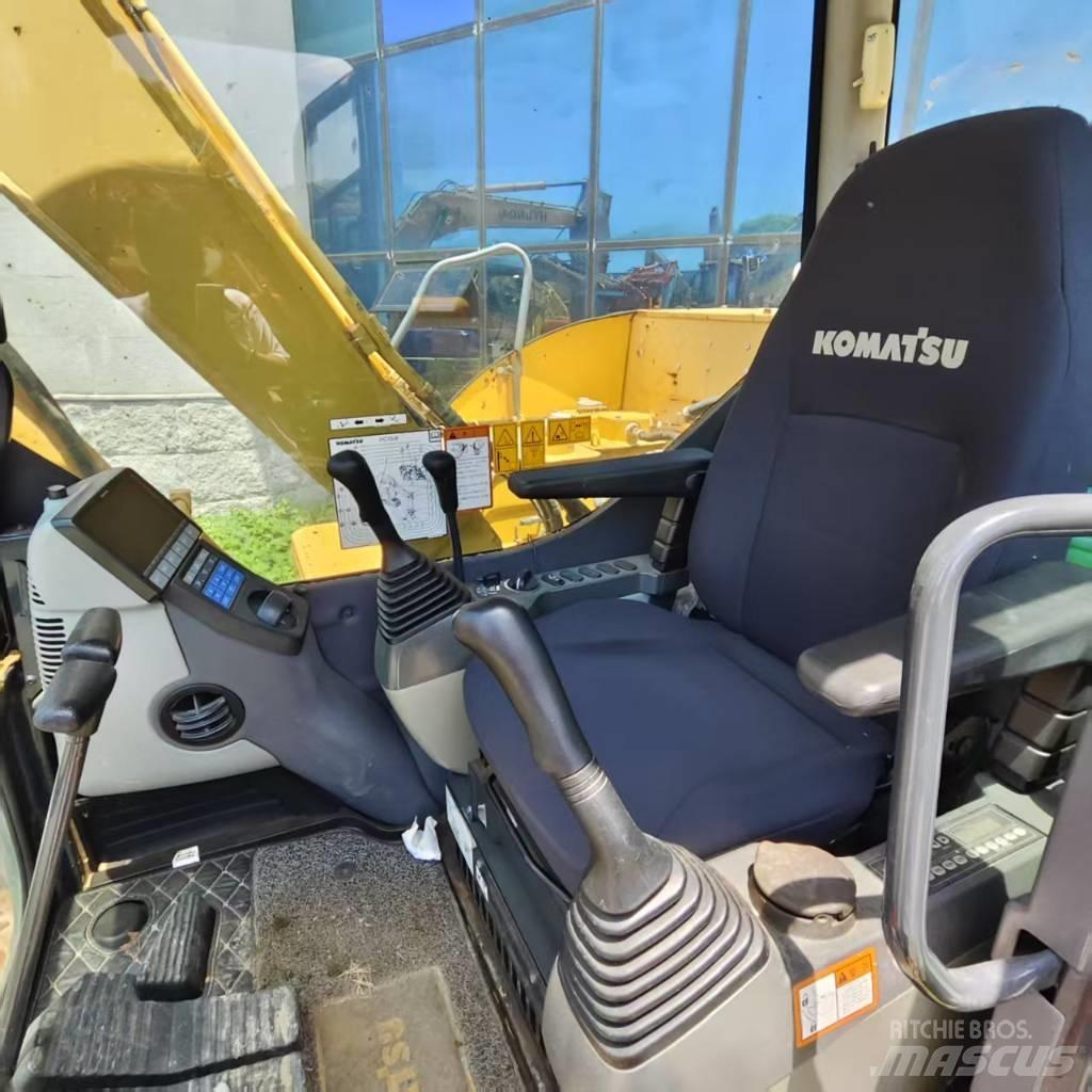 Komatsu PC 70 Гусеничні екскаватори