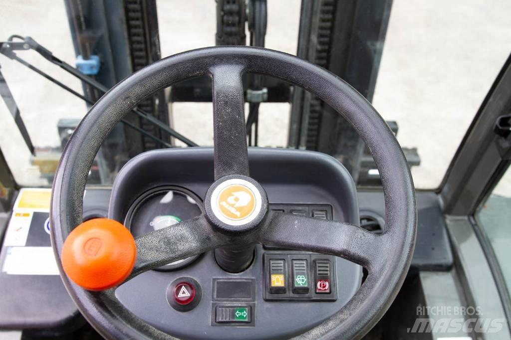 Ausa C 250 H Навантажувачі підвищеної прохідності