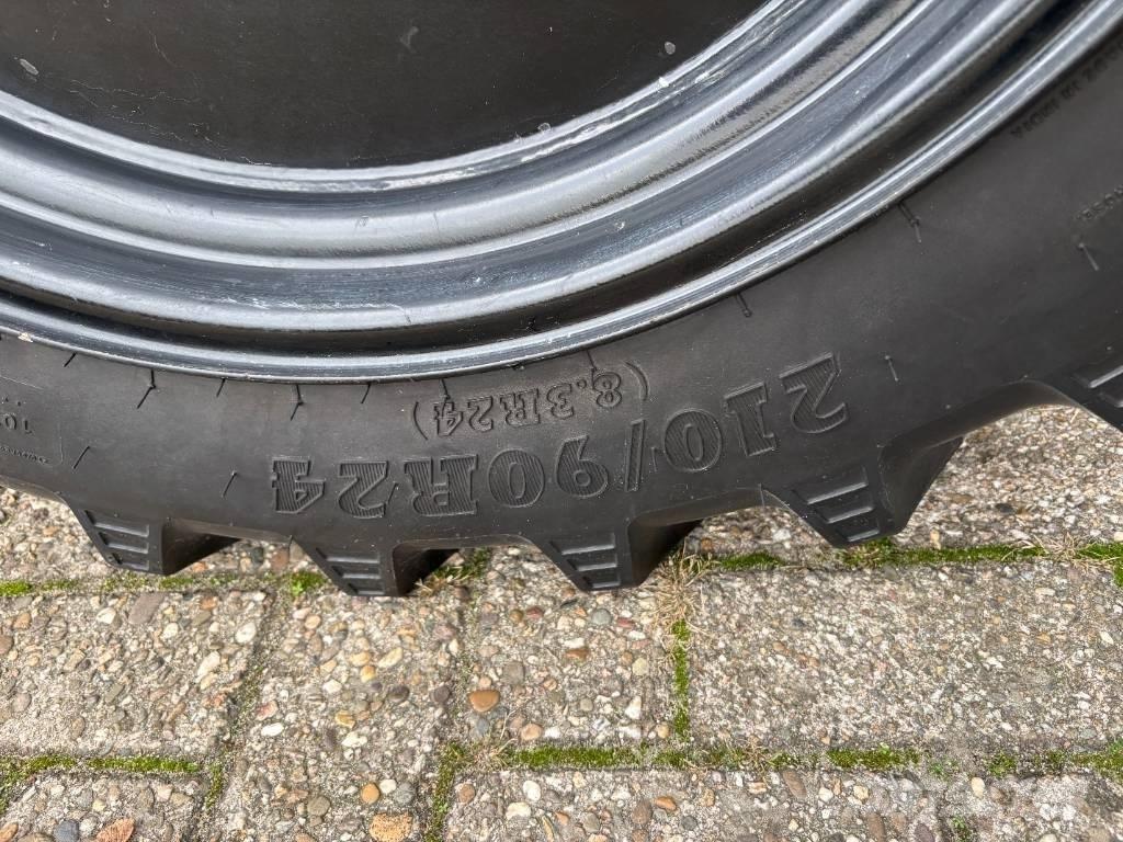 Kioti CK 3310 HST Трактори