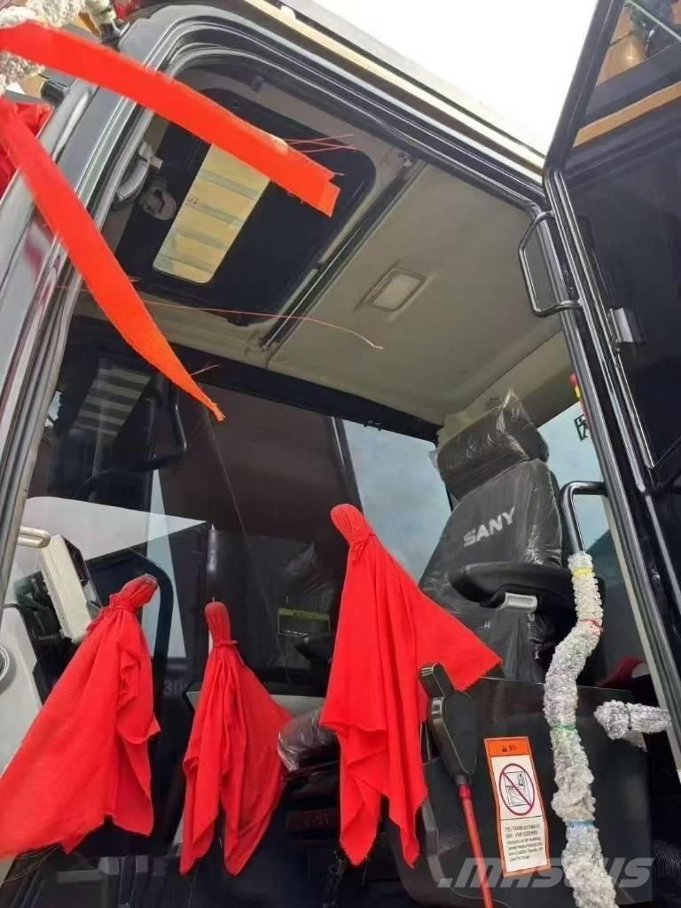 Sany 305 Гусеничні екскаватори