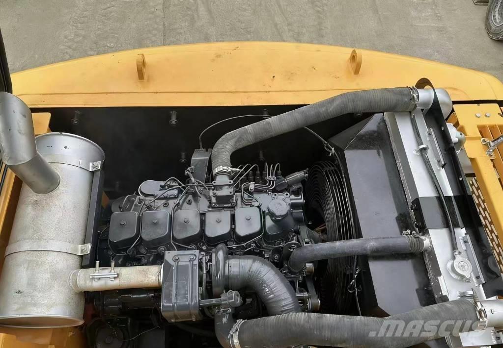 Hyundai 210W -9 Колісні екскаватори