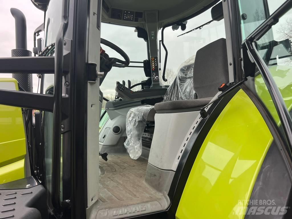 CLAAS Arion 610 CIS Трактори