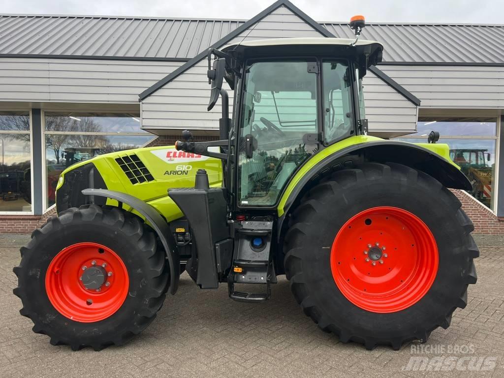 CLAAS Arion 610 CIS Трактори