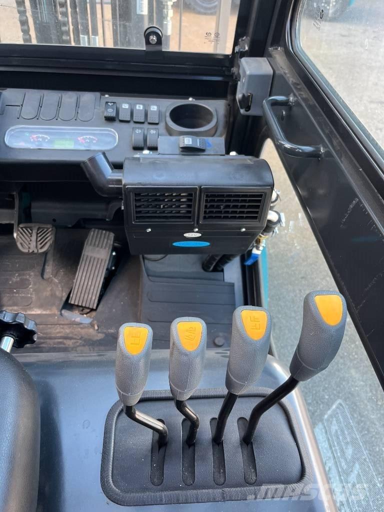 Baoli KBD35+ Triplex Дизельні навантажувачі