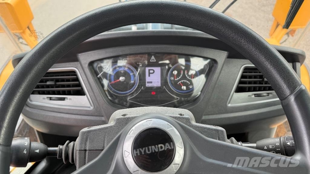 Hyundai HL 940 Фронтальні навантажувачі