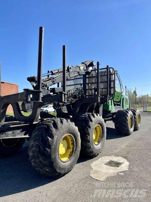 John Deere 1910 E Форвардери