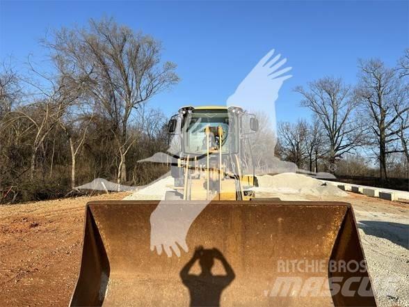 CAT 924K Фронтальні навантажувачі