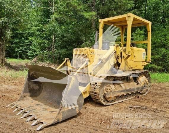 CAT 951C Гусеничні вантажники