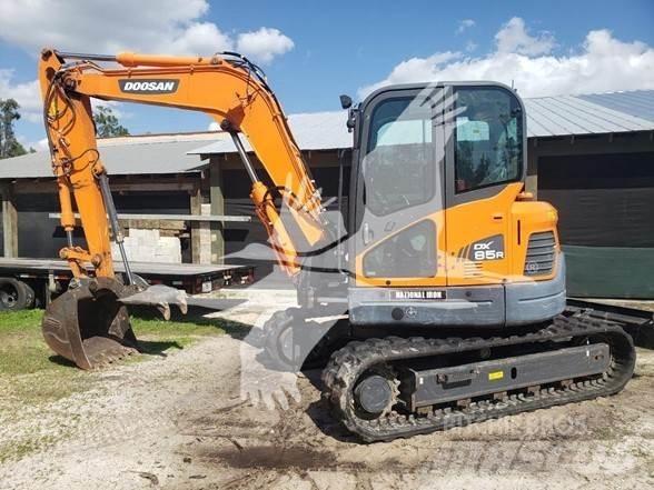Doosan DX85R-3 Гусеничні екскаватори