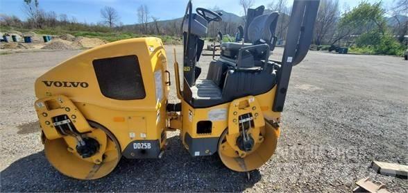 Volvo DD25B Грунтові котки