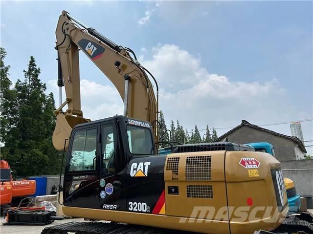 CAT 320 D Гусеничні екскаватори