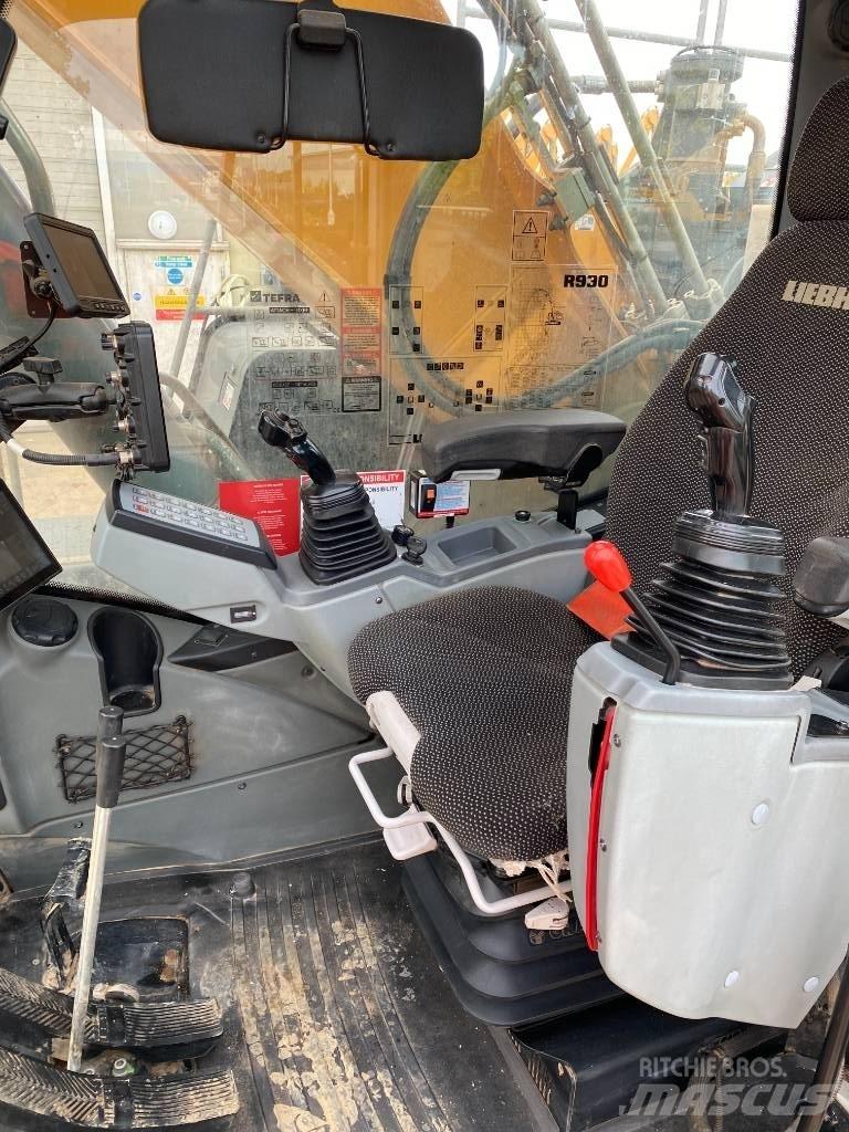 Liebherr R 930 Гусеничні екскаватори