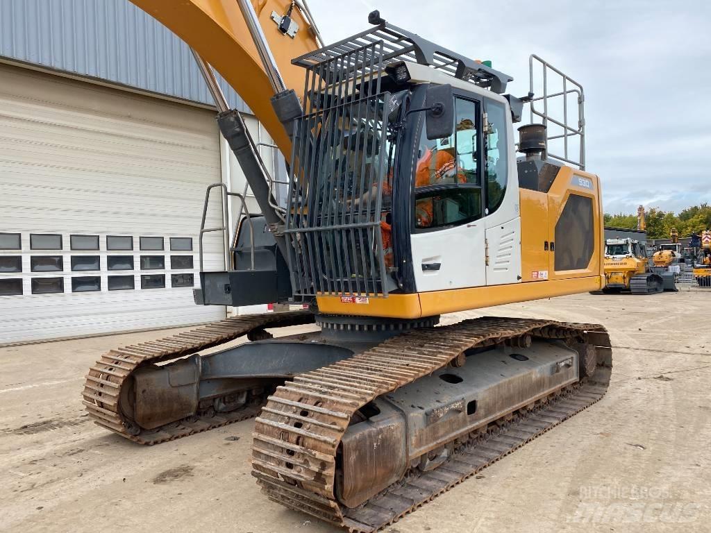 Liebherr R 930 Гусеничні екскаватори