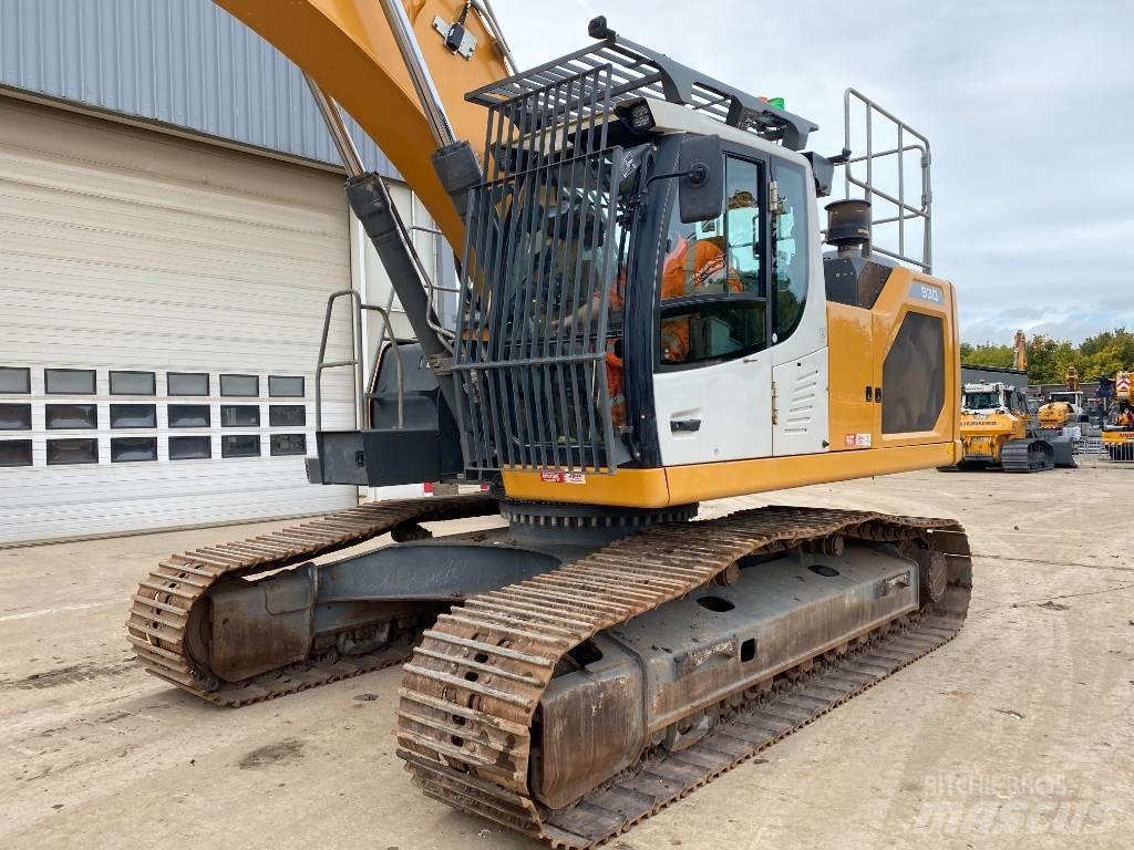 Liebherr R 930 Гусеничні екскаватори