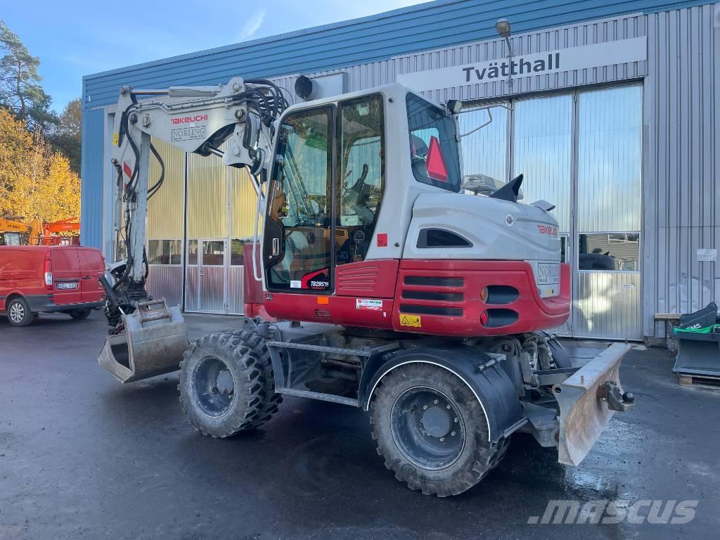 Takeuchi TB 295 W Колісні екскаватори