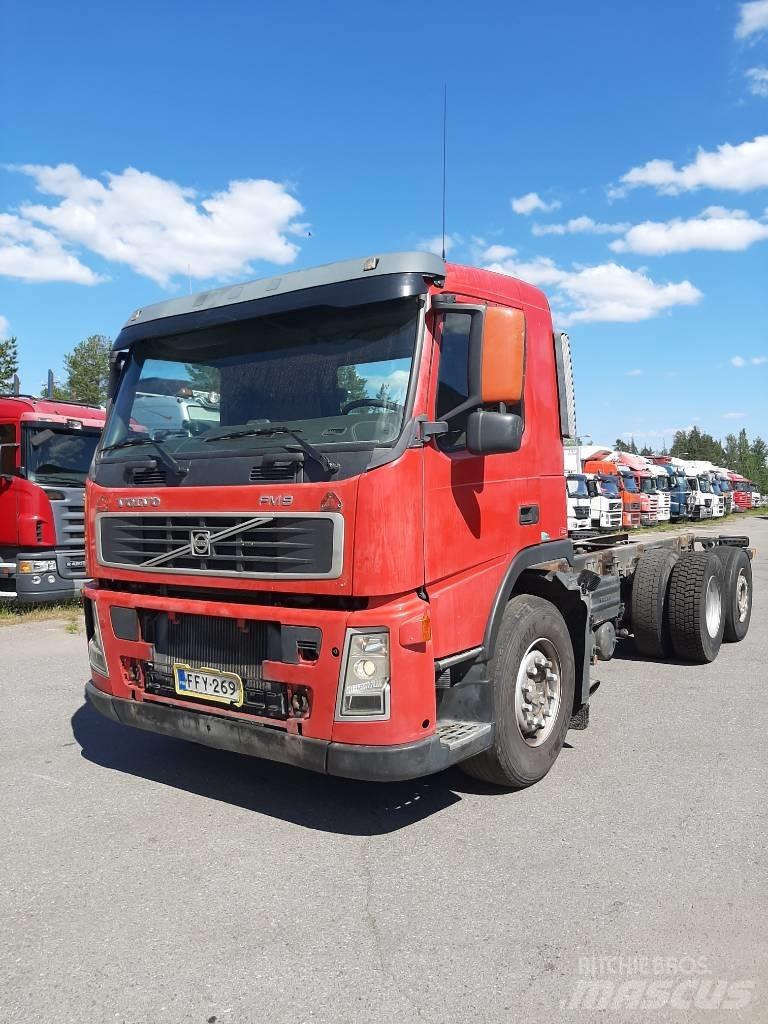 Volvo FM 9 Шасі з кабіною