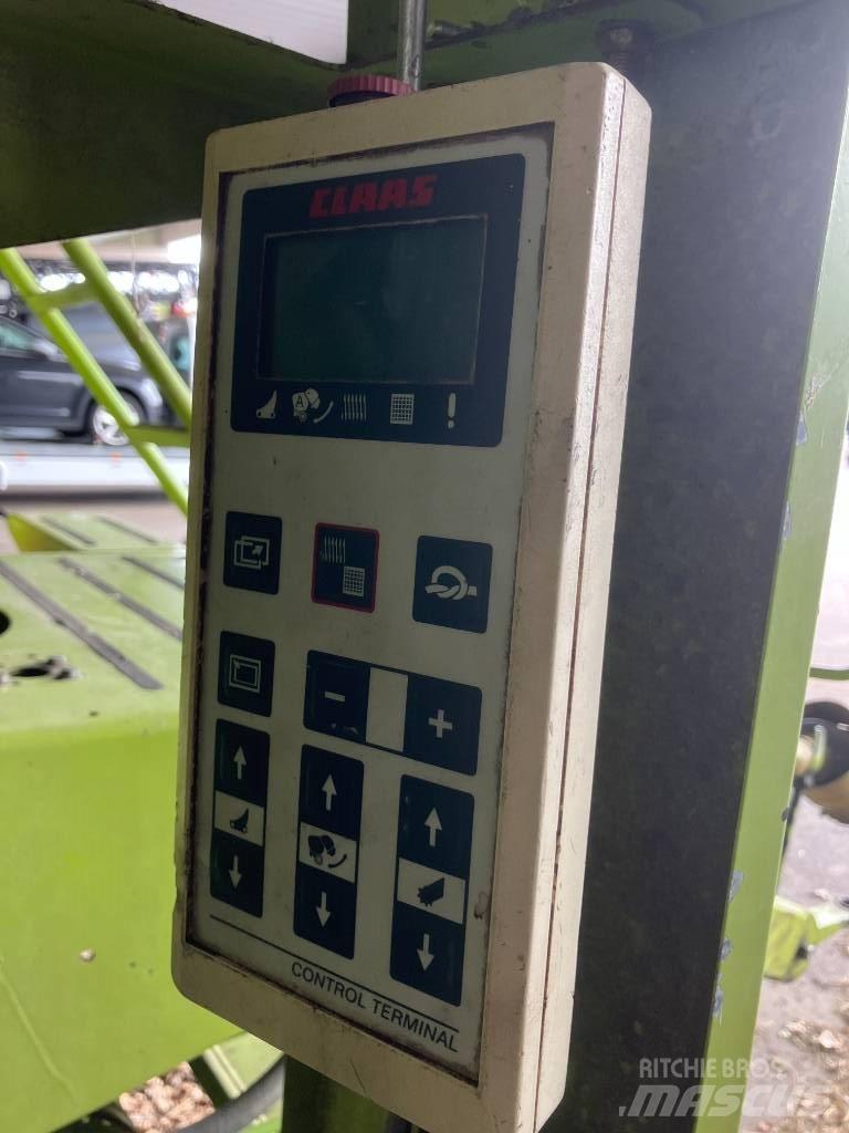 CLAAS Rollant 255 RC Рулонні прес-підбирачі