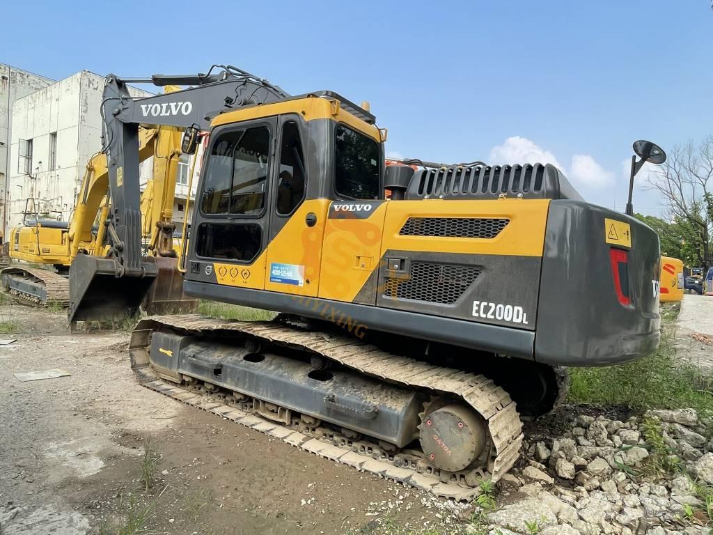 Volvo EC 200 D Гусеничні екскаватори