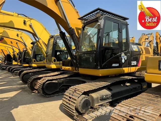 CAT 325 D L Гусеничні екскаватори
