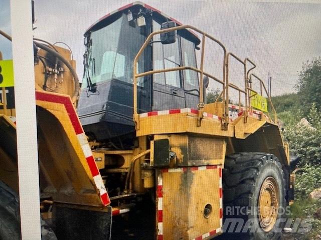 CAT 988 H Фронтальні навантажувачі
