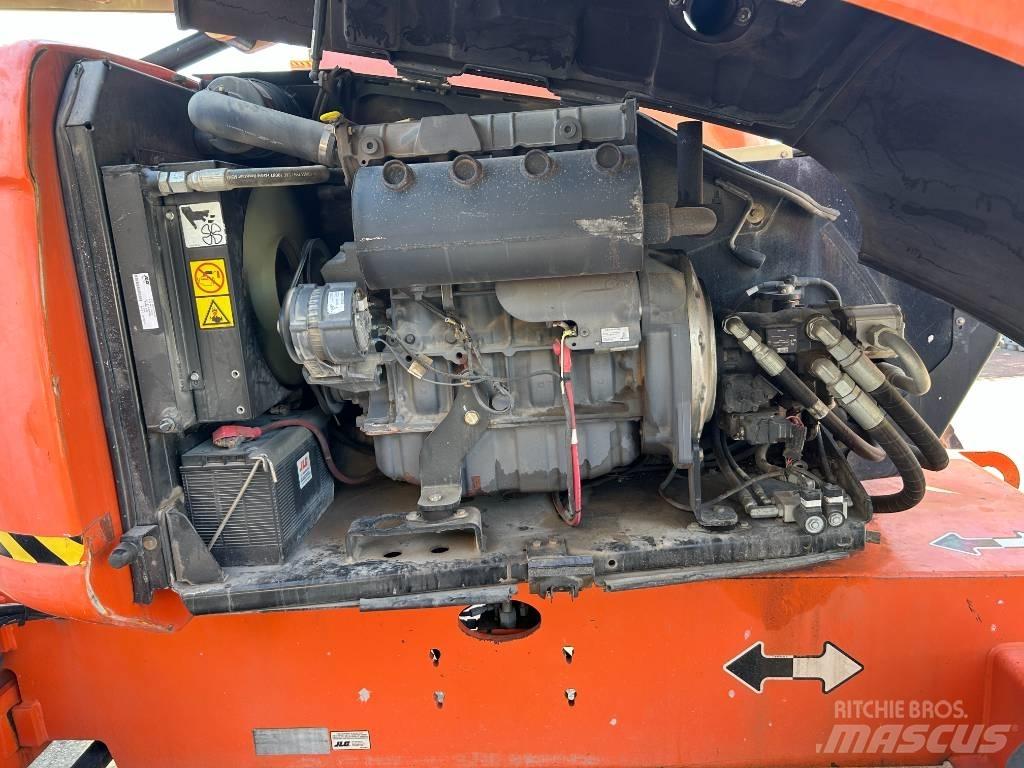 JLG 600 AJ Колінчаті підйомники