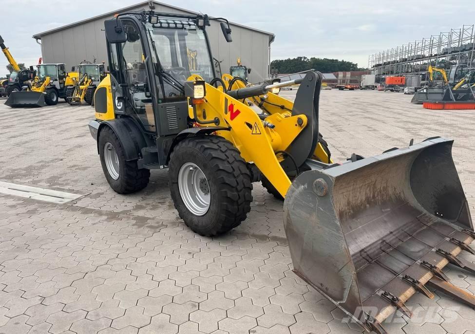 Wacker Neuson WL 44 Фронтальні навантажувачі
