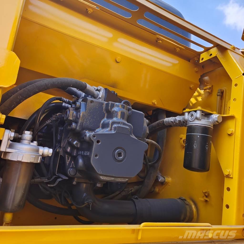 Komatsu PC 300 Гусеничні екскаватори