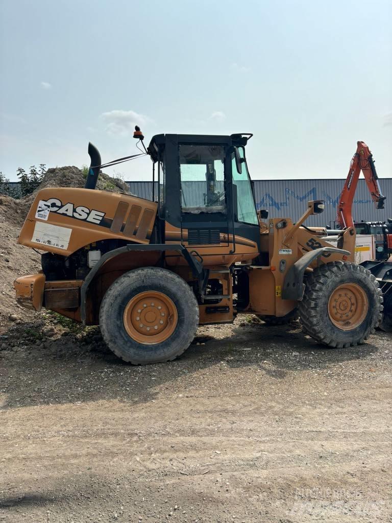 CASE 521 D Фронтальні навантажувачі