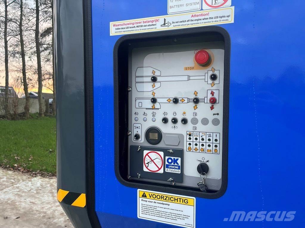 Aichi SP14DJM Телескопічні підйомники