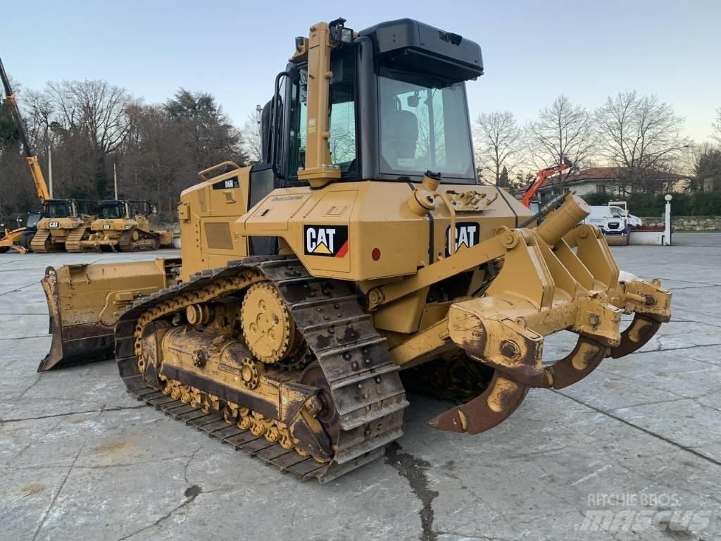CAT D 6 N XL Гусеничні бульдозери