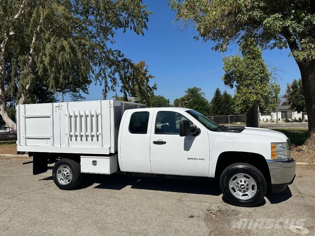 Chevrolet 2500 HD Пікапи / Бічне розвантаження