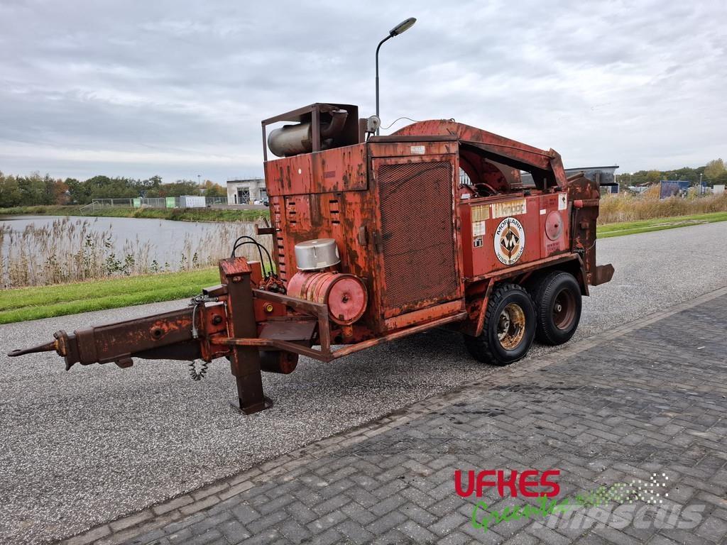 Morbark EZ 2500 Подрібнювачі деревини