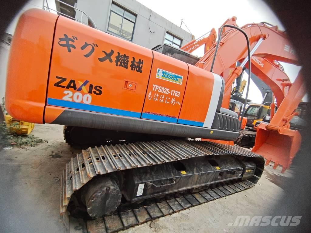 Hitachi ZAXIS 200-3G Гусеничні екскаватори