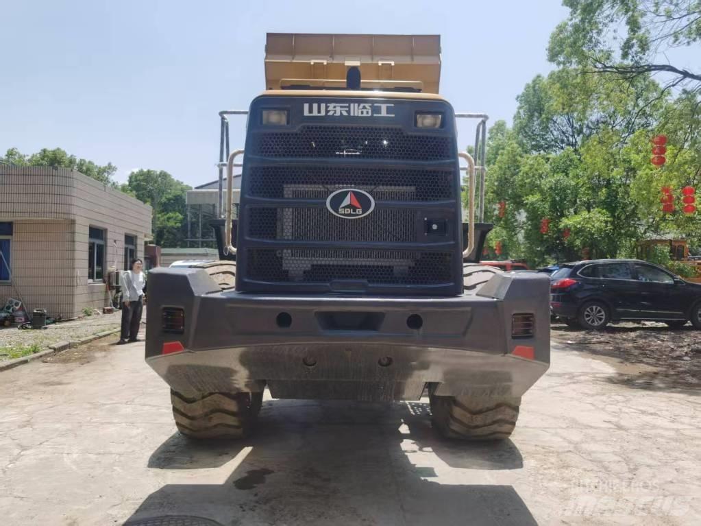 SDLG 958F Фронтальні навантажувачі
